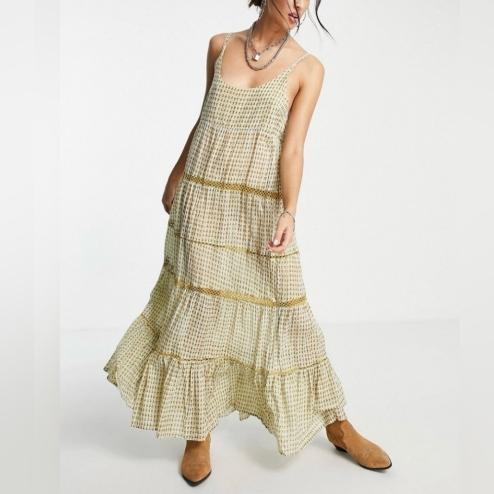 Free People Midnight Dance Printed Maxi Dress Medium NWT $118 retail NEW